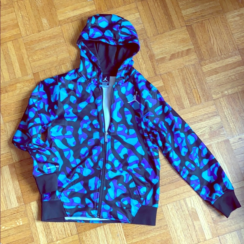 Nike thermal hoodie